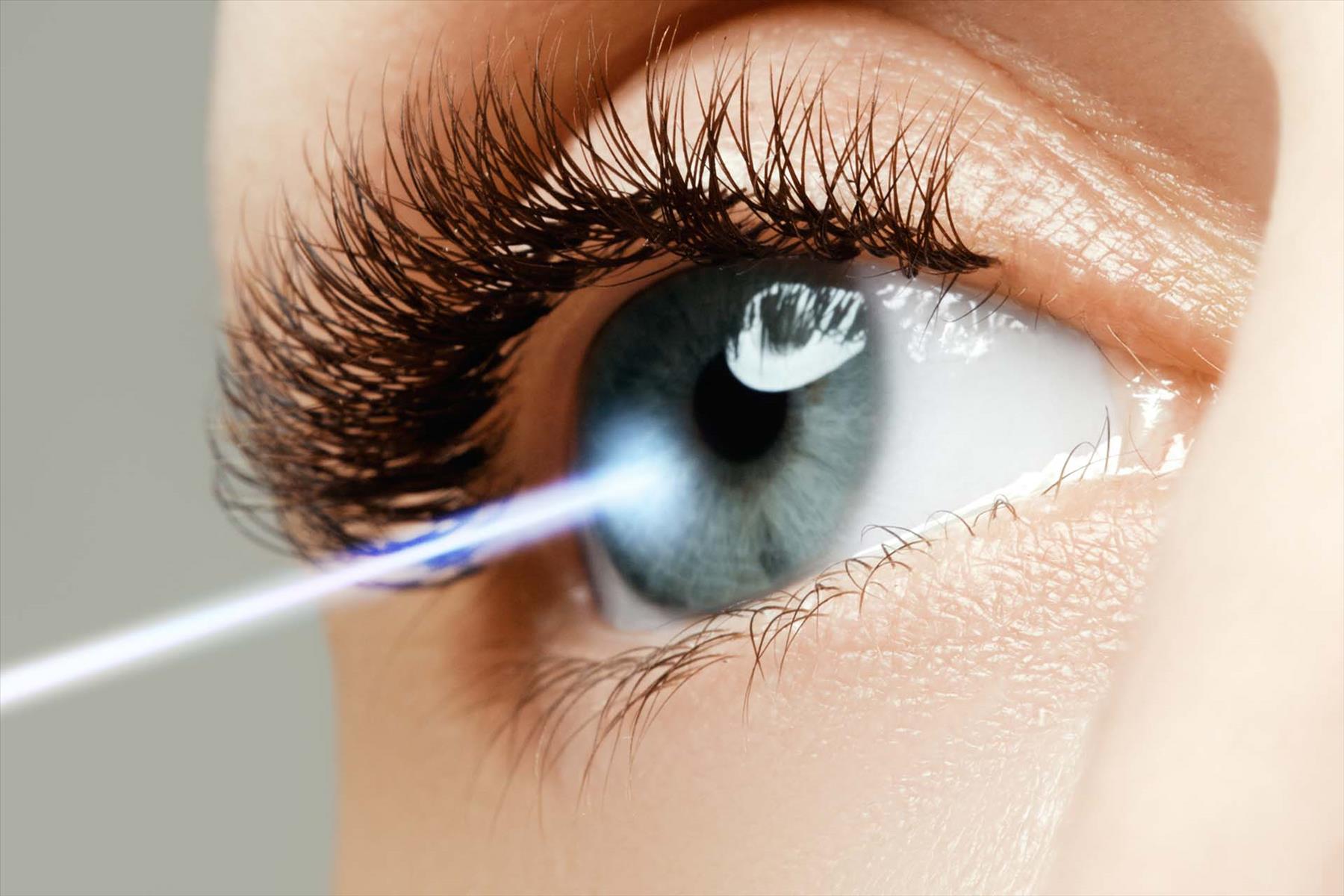 Does Laser Vision Correction Hurt?